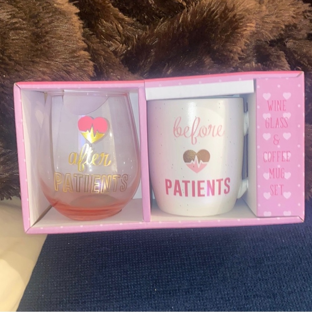 #NURSESWEEK SALE NWT Wine glass and Coffe mug gift